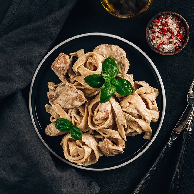 Klasik Fettuccine Alfredo Klasik Fettuccine Alfredo