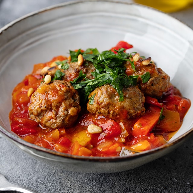 Napoliten Soslu Köfte Napoliten Soslu Köfte