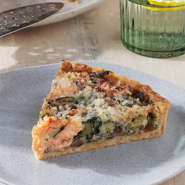 Ispanak Köklü, Somonlu Quiche Ispanak Köklü, Somonlu Quiche