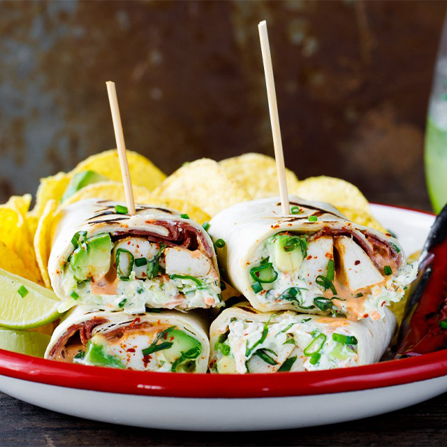 Acılı Tavuk Wrap Acılı Tavuk Wrap