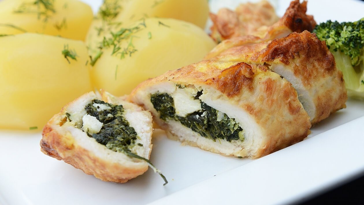 Ispanaklı ve Havuç Vişili Tavuk Sarma Ispanaklı ve Havuç Vişili Tavuk Sarma