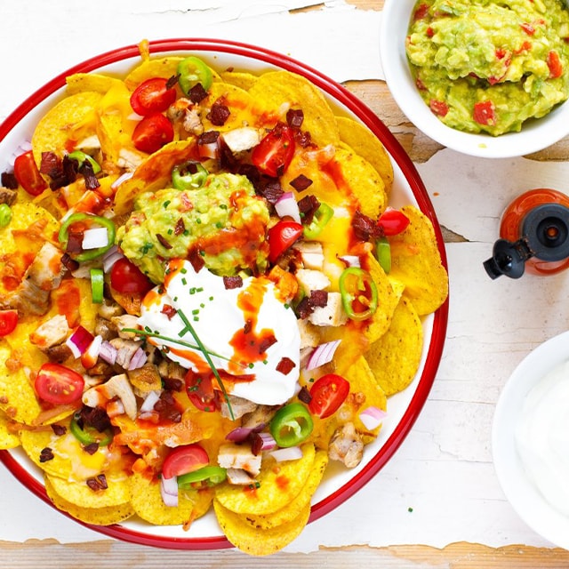 Izgara Tavuk Şişleri (Avokado Dip ile)