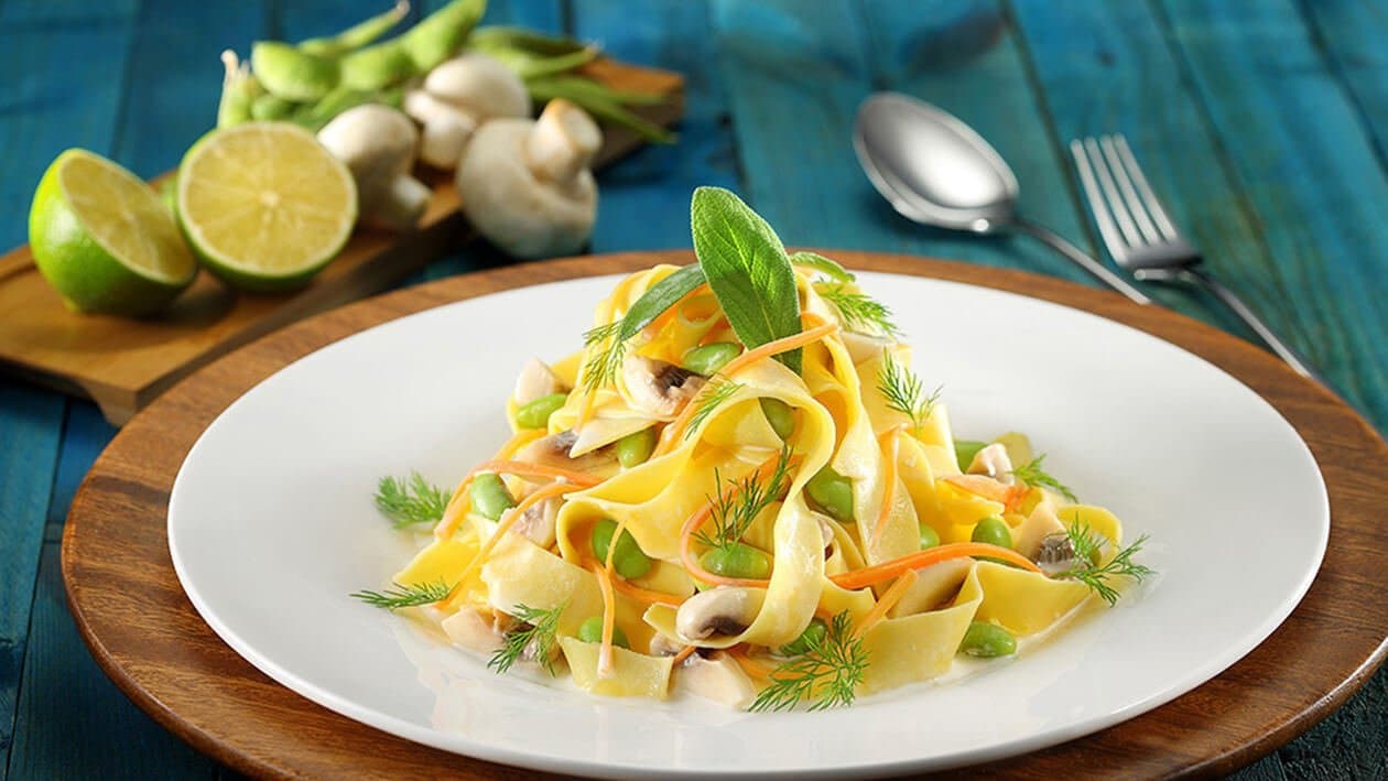 Karidesli ve Limon Soslu Papardelle Karidesli ve Limon Soslu Papardelle