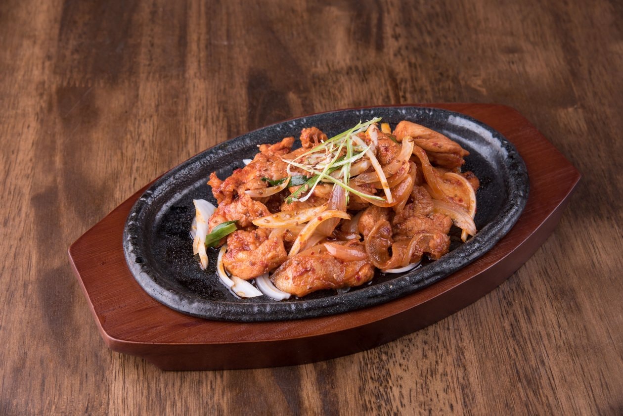 Kore Usulü BBQ  "Bulgogi", Susam ve Yeşil Soğan İle – | UFS