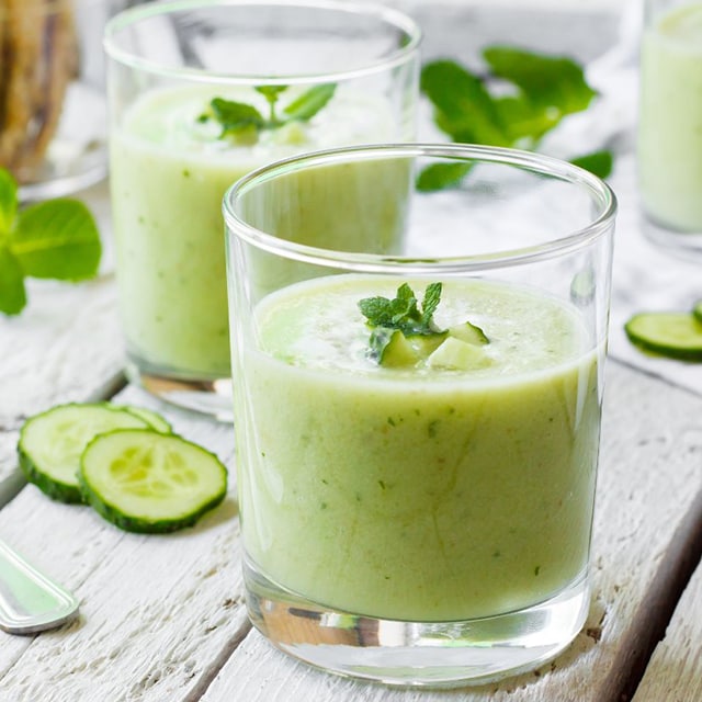 Salatalık Gazpacho, Avokado ve Nane ile Salatalık Gazpacho, Avokado ve Nane ile