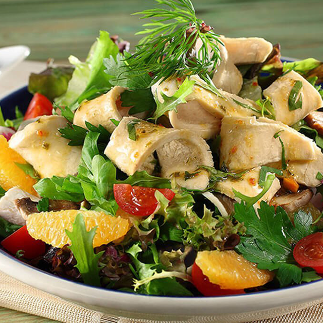 Tavuklu Yeşil Salata Tavuklu Yeşil Salata