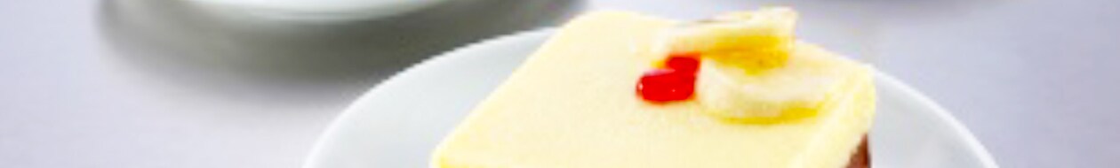 Muzlu Şarlot Pasta Muzlu Şarlot Pasta