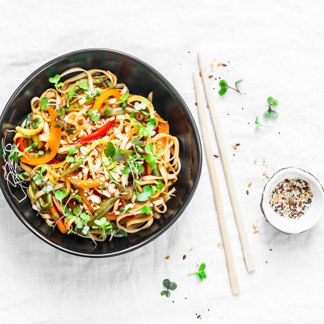 Sebzeli Noodle Tarifleri, Sebzeli Noodle Nasıl Yapılır?