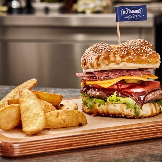 Hellmann’s Yepyeni Soslarıyla Şimdi Mutfağınızda