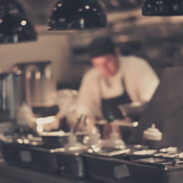 Şef Umut Eyioğlu ile Mutfak Röportajı